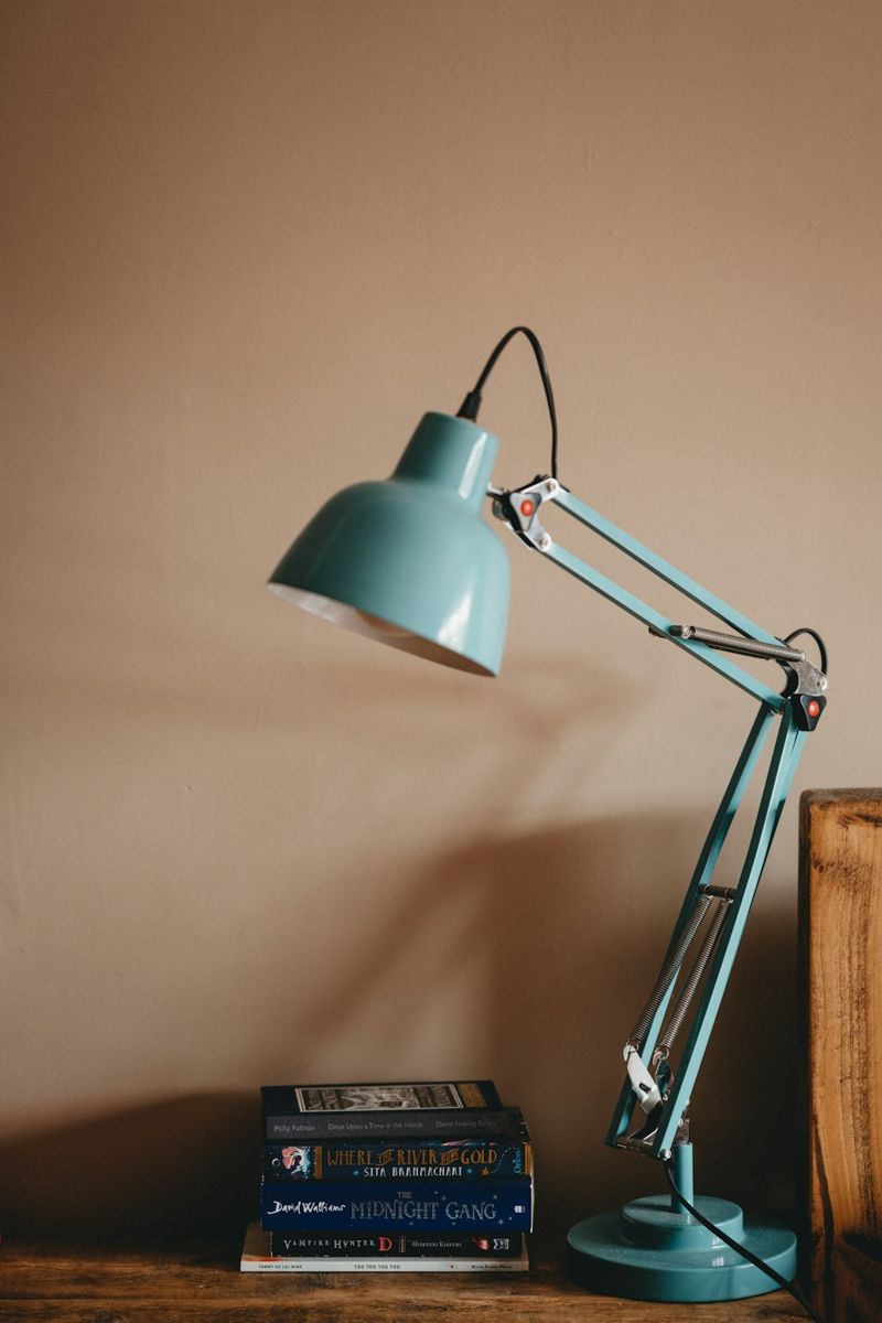 Lampe d'architecte bleue